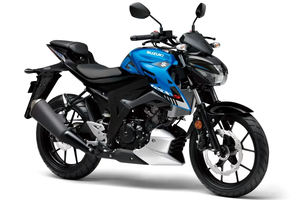 Suzuki GSX-S125 Offer Studio Mid-Side View