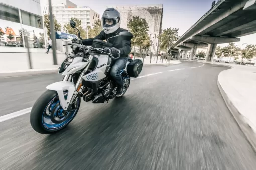 suzuki-gsx_s8_1281-ilefq3rzso.jpeg